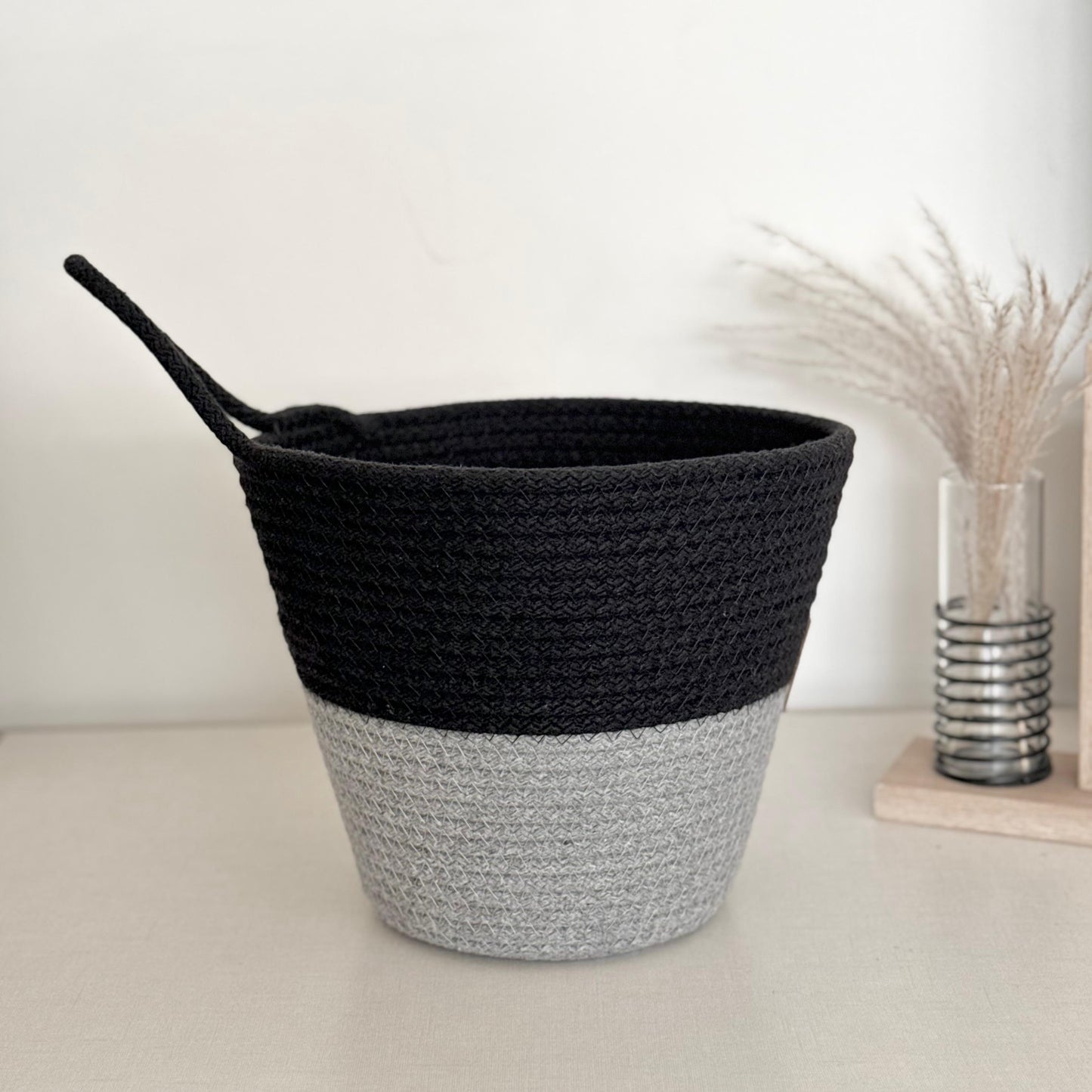 PND WOVEN ROUND BASKET SET 3-PIECE WITH HANDLE