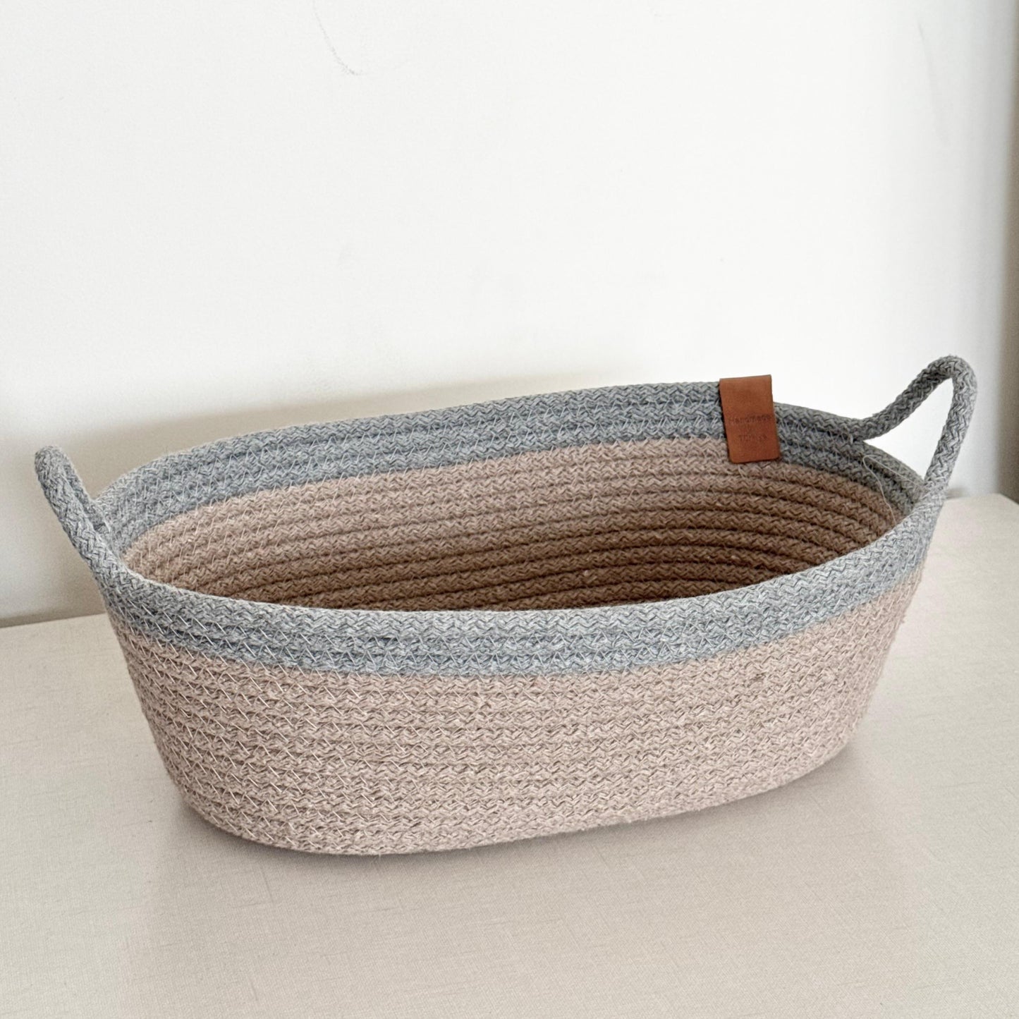 PND WOVEN OVAL BASKET WITH HANDLES