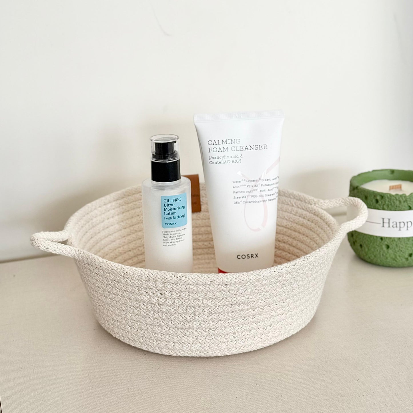 PND WOVEN ROUND BASKET WITH HANDLES