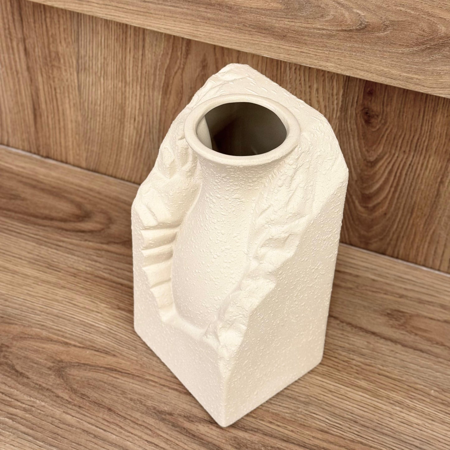 CERAMIC STONE VASE