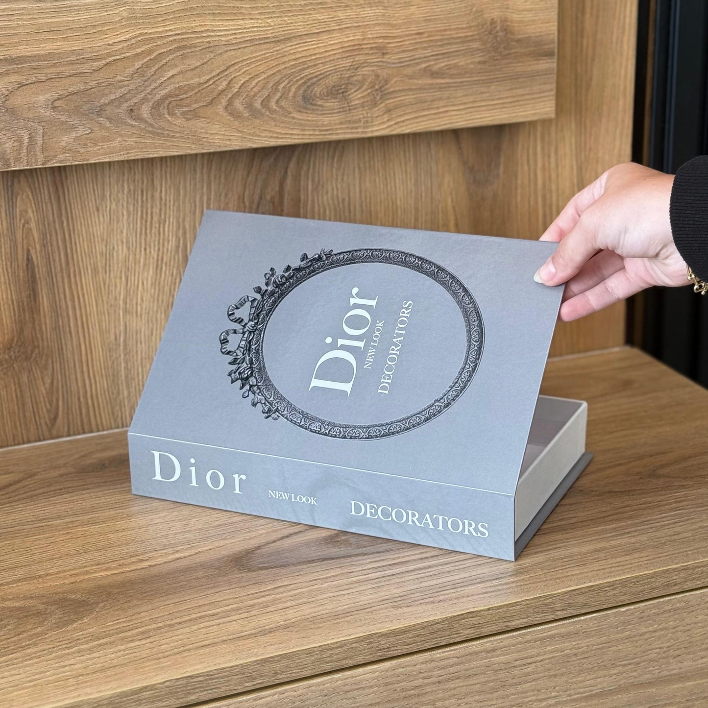 BRAND BOOK BOX COVER DIOR