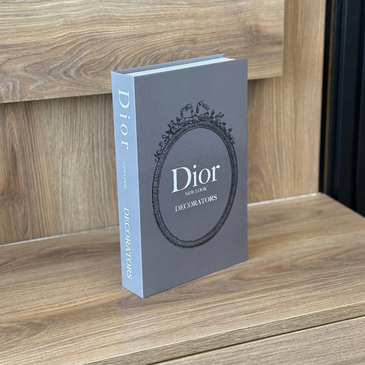 BRAND BOOK BOX COVER DIOR