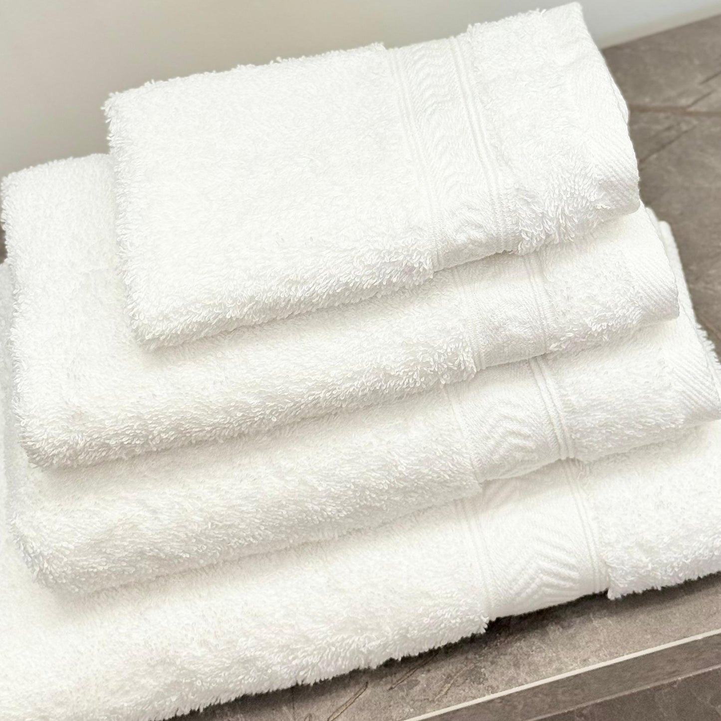 ROYAL 100% COTTON TOWEL VELVET BY CANNON