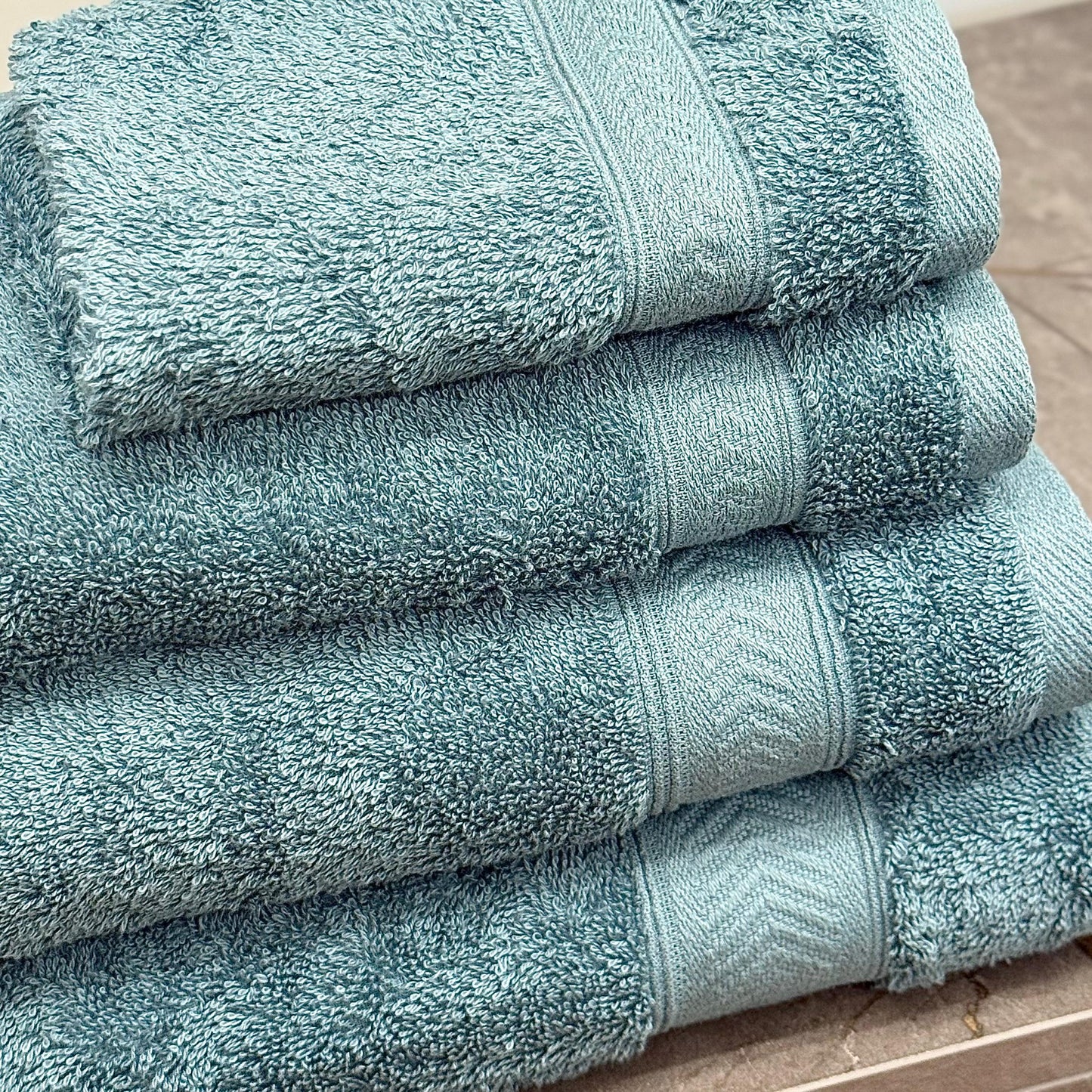 ROYAL 100% COTTON TOWEL VELVET BY CANNON
