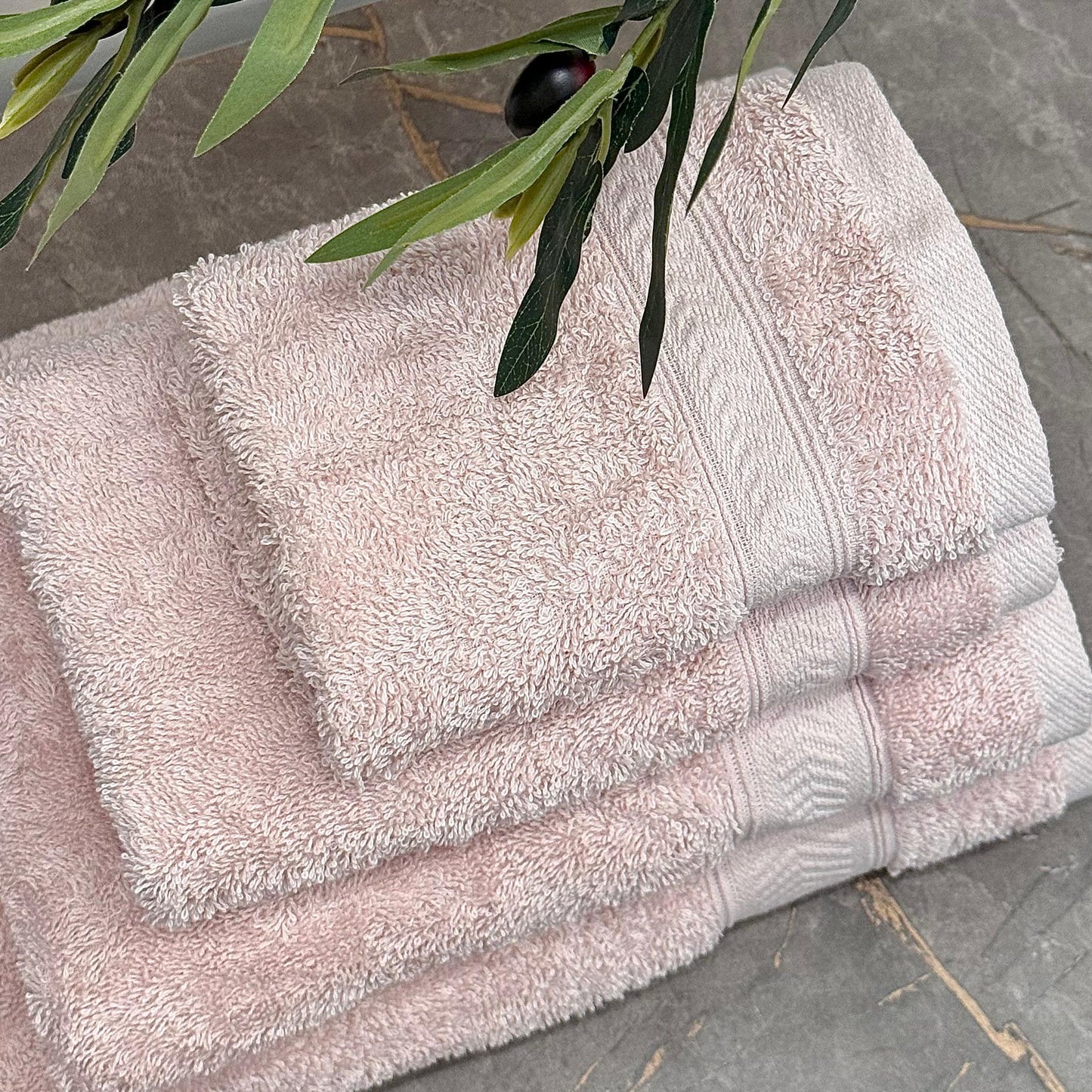 ROYAL 100% COTTON TOWEL VELVET BY CANNON