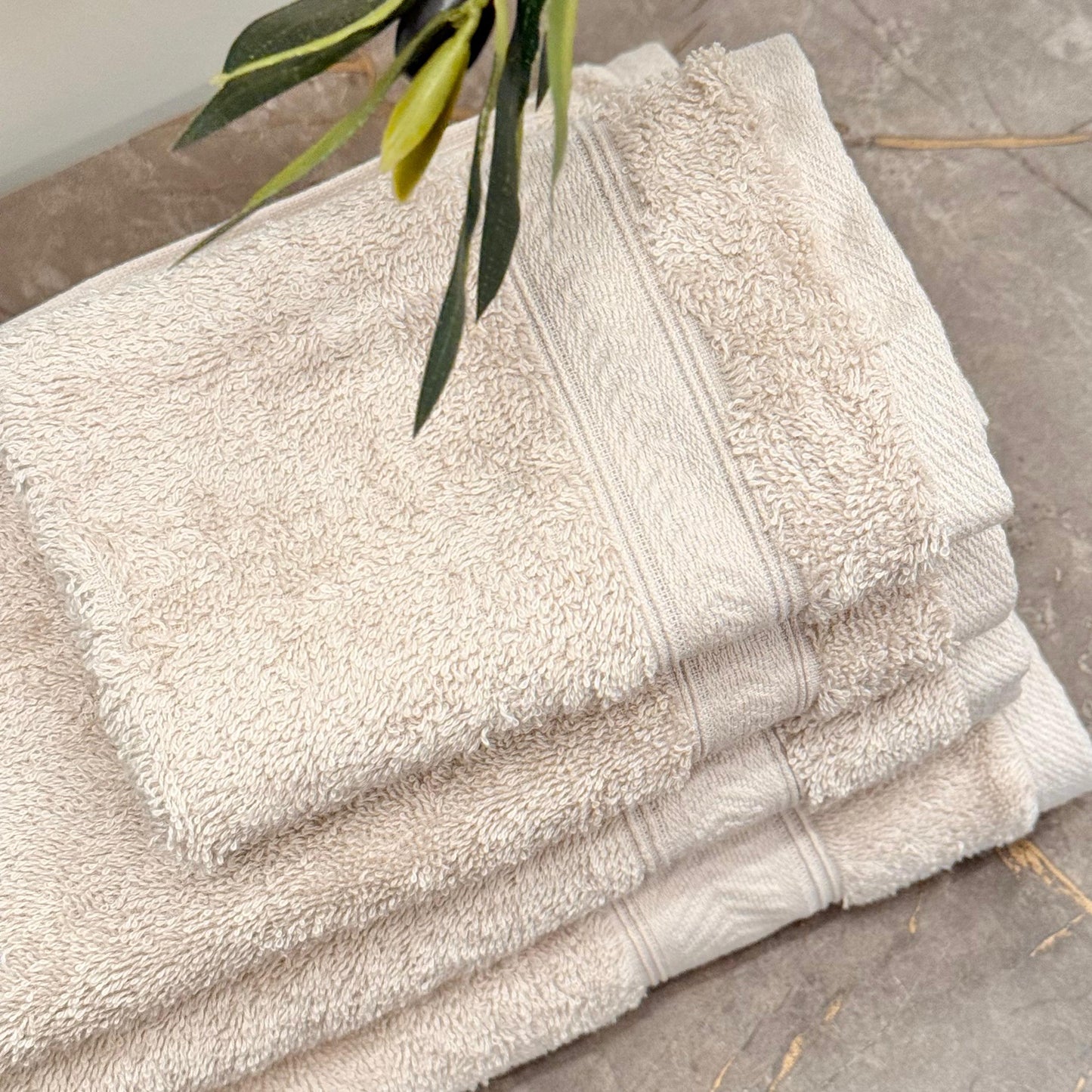 ROYAL 100% COTTON TOWEL VELVET BY CANNON