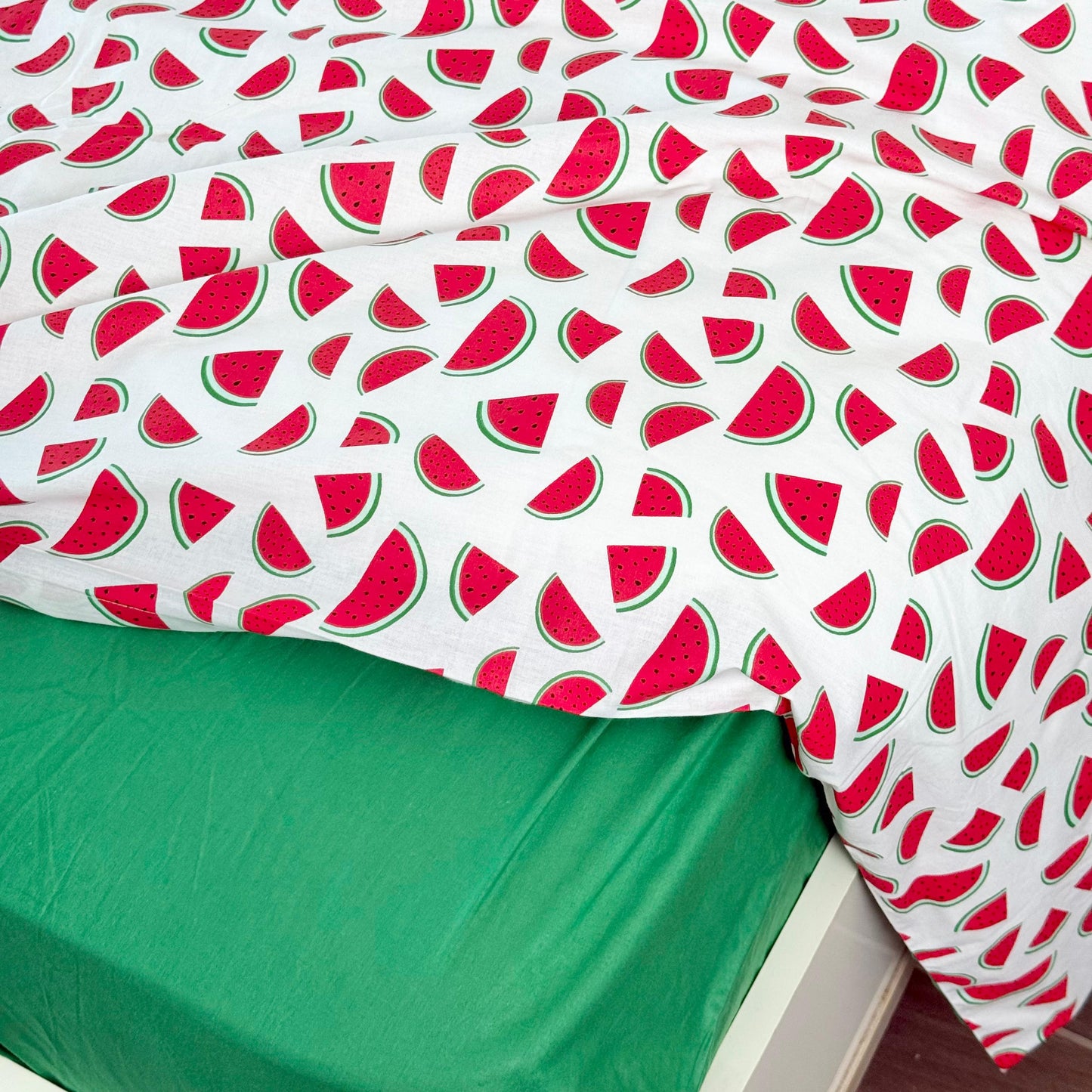 COMFYB 100% COTTON REVERSIBLE BED SET WATERMELON