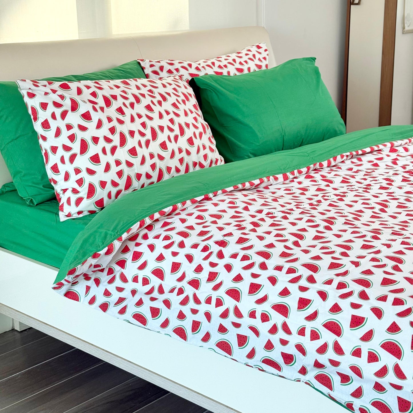 COMFYB 100% COTTON REVERSIBLE BED SET WATERMELON