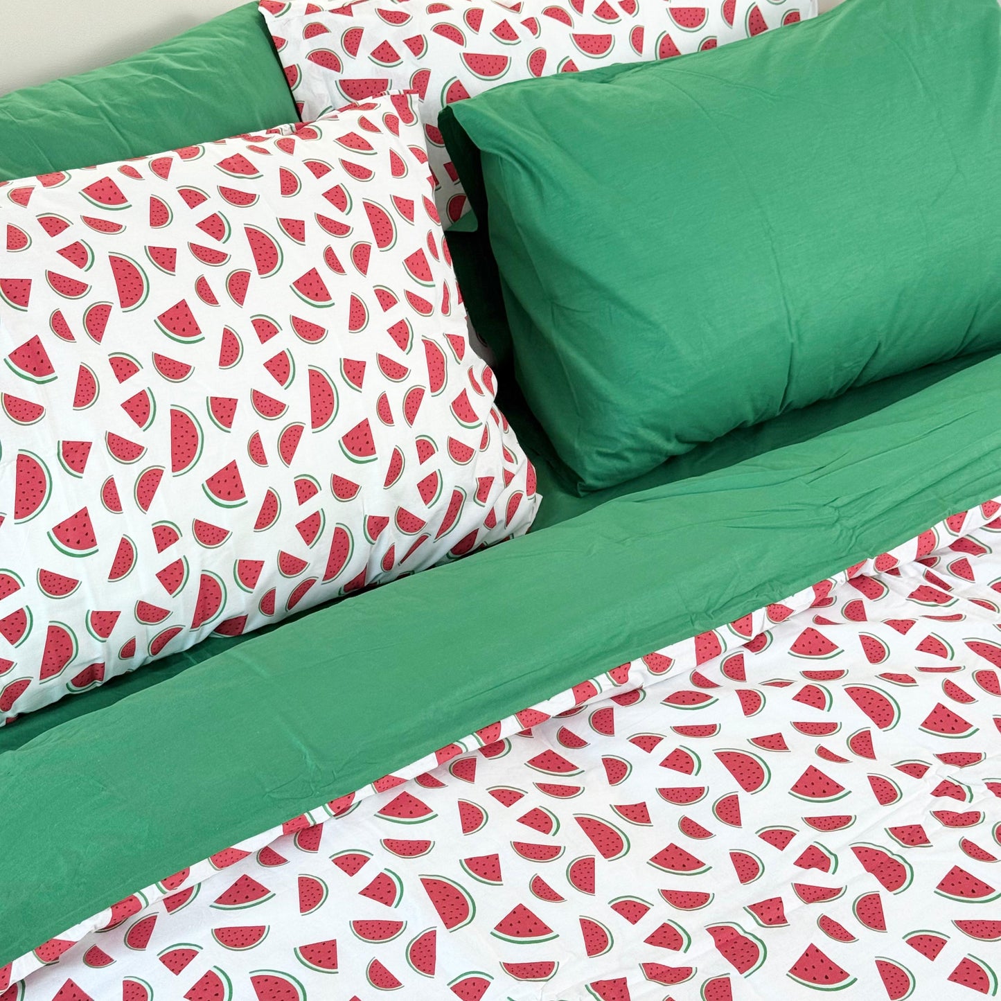 COMFYB 100% COTTON REVERSIBLE BED SET WATERMELON