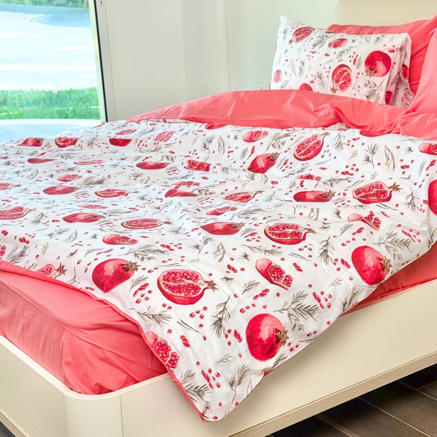 COMFYB 100% COTTON REVERSIBLE BED SET POMEGRANATE