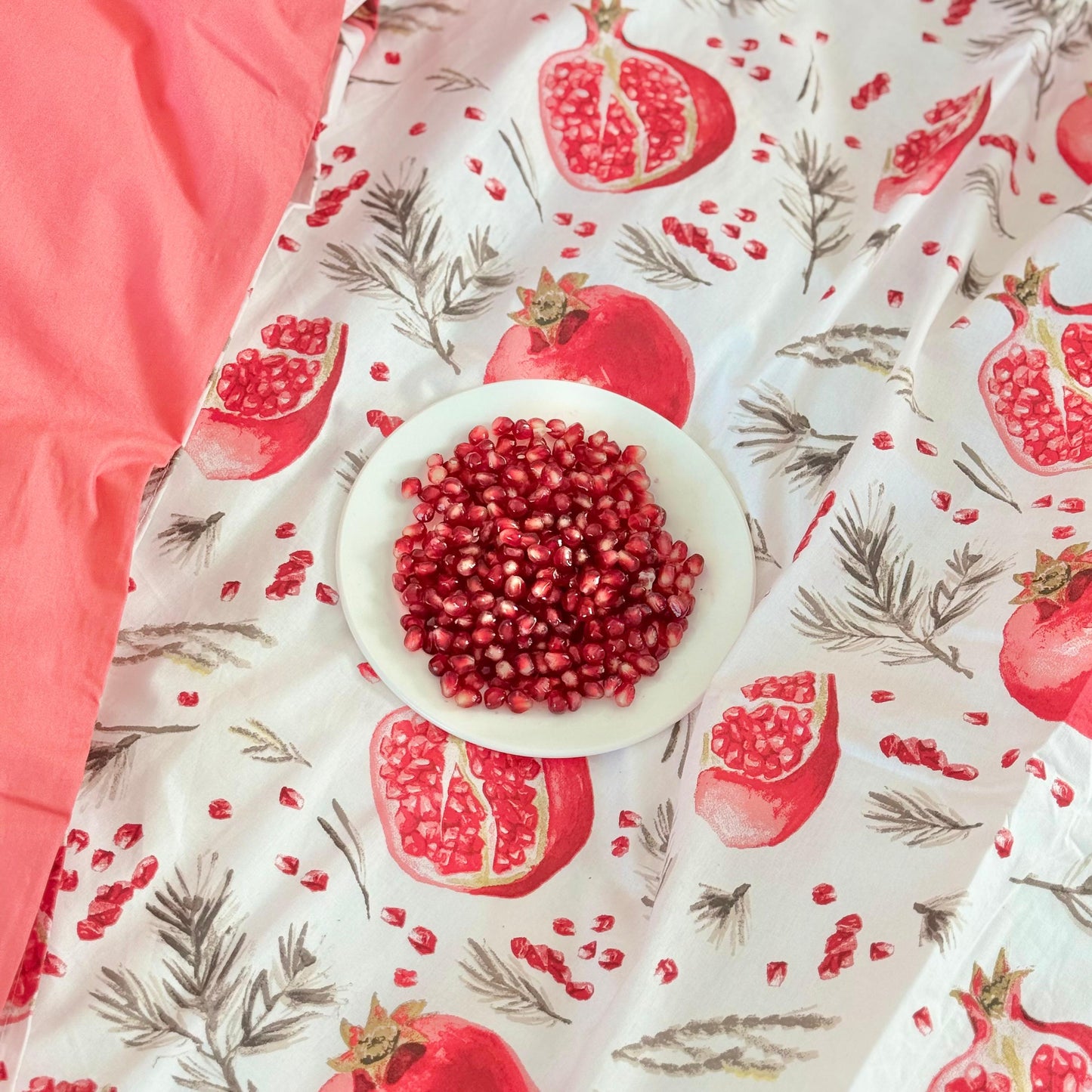 COMFYB 100% COTTON REVERSIBLE BED SET POMEGRANATE