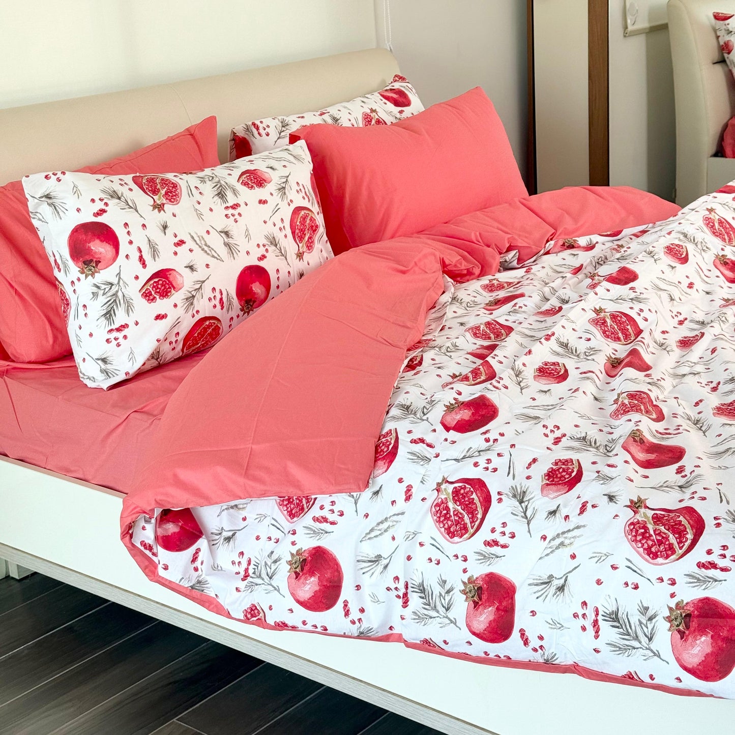 COMFYB 100% COTTON REVERSIBLE BED SET POMEGRANATE