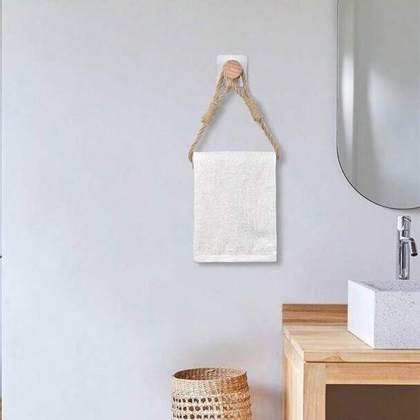 V BAMBOO HANGER WITH LEATHER