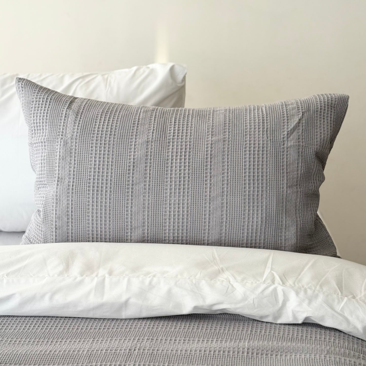 COMFYB 100% COTTON SOLID PIKE PILLOWCASES SET 2-PIECE
