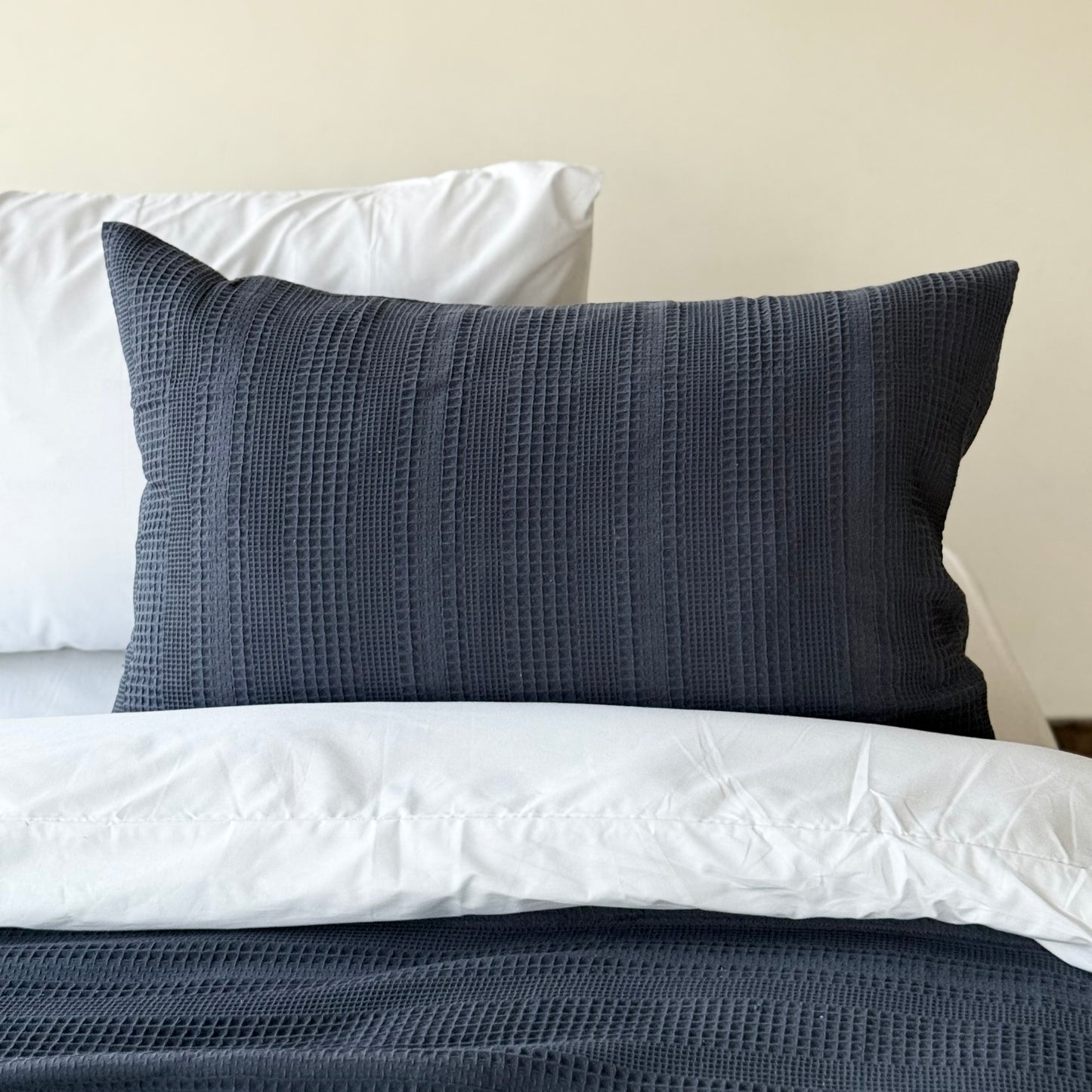 COMFYB 100% COTTON SOLID PIKE PILLOWCASES SET 2-PIECE