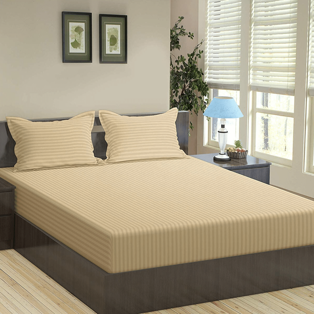 Give your bedroom an elegant makeover with this cost effective 90 GSM fitted sheet set featuring a remarkable design, made of high quality double brushed microfiber for extra smoothness and durability. Set is available in multiple colors and in three sizes. SINGLE SIZE: 2 fitted sheets 120×200 cm + 2 pillow cases 50×75 cm DOUBLE SIZE: 1 fitted sheet 180×200 cm + 2 pillow cases 50×75 cm KING SIZE: 1 fitted sheet 200×200 cm + 2 pillow cases 50×75 cm