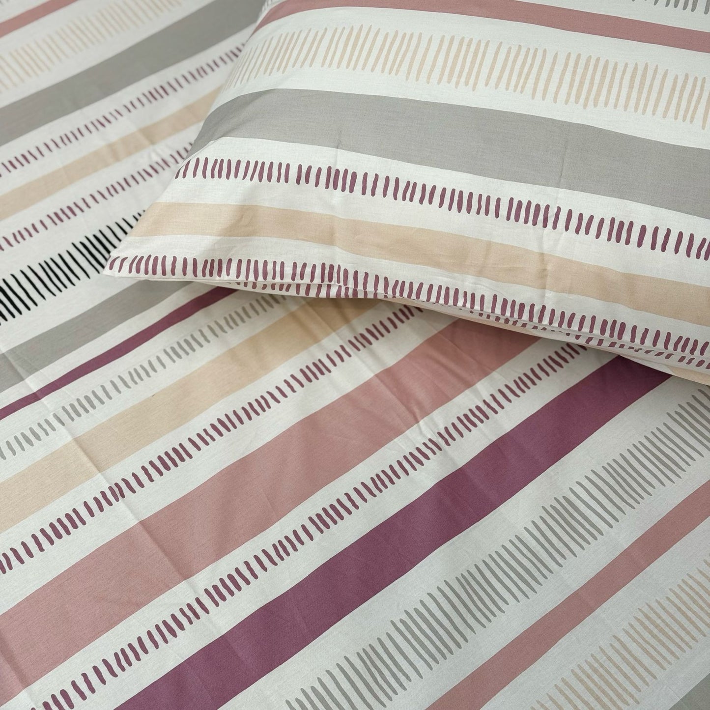 COMFYB 100% COTTON FITTED SHEET SET LINES