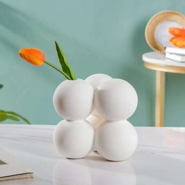 WHITE CERAMIC VASE 6 BUBBLE BUD