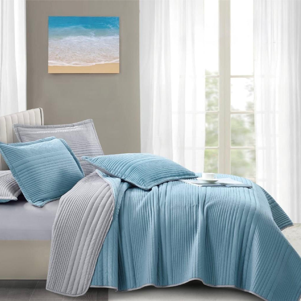 STRIPED MICROFIBER BEDSPREAD SET