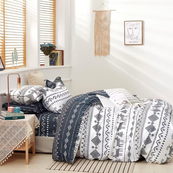 DESI MICROFIBER HEM PRINTED BEDDING SET