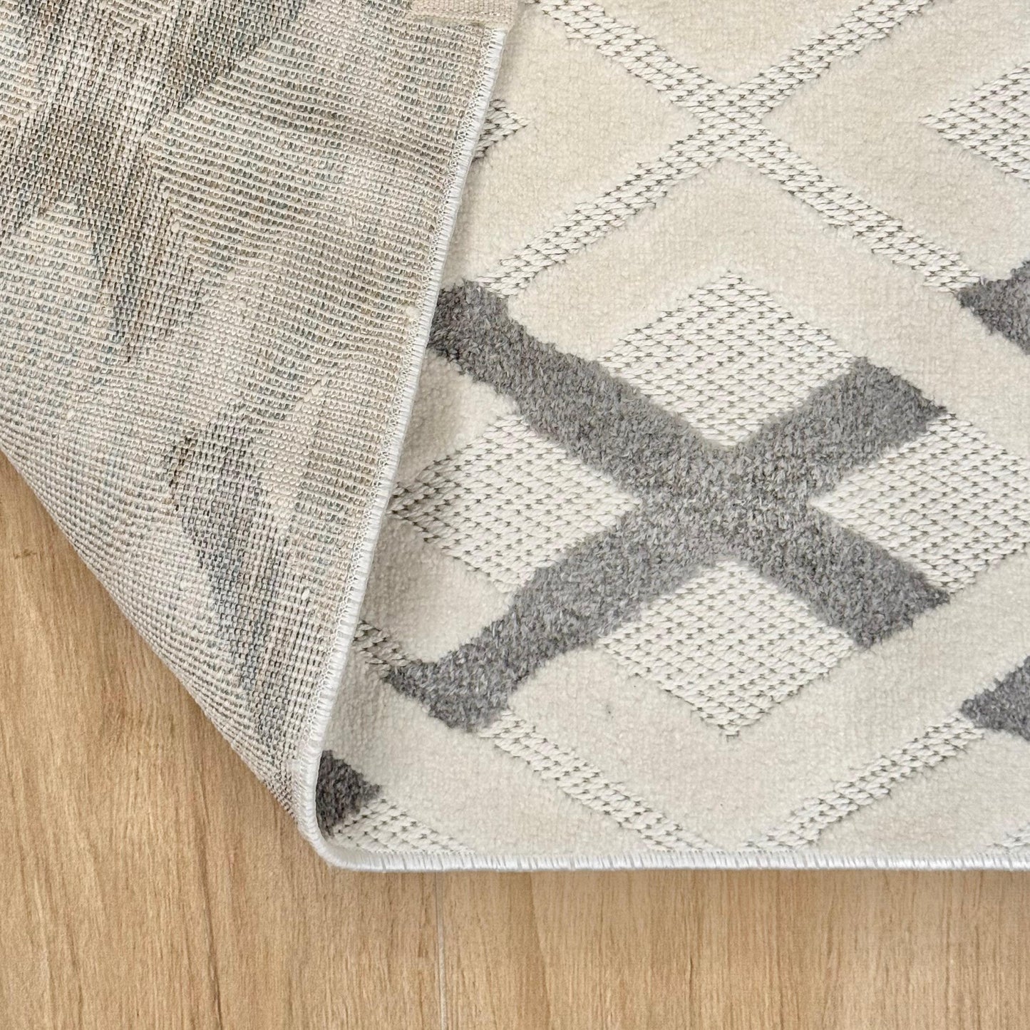 BERGAMA CREAM & GREY CARPET