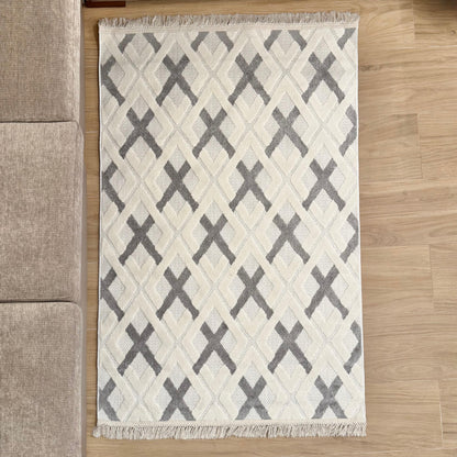 BERGAMA CREAM & GREY CARPET