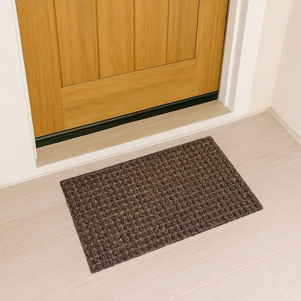 BROWN OUTDOOR MAT 45X75CM 1 PIECE 03