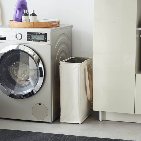 LAUNDRY HAMPER WITH ADJUSTABLE LONG HANDLE