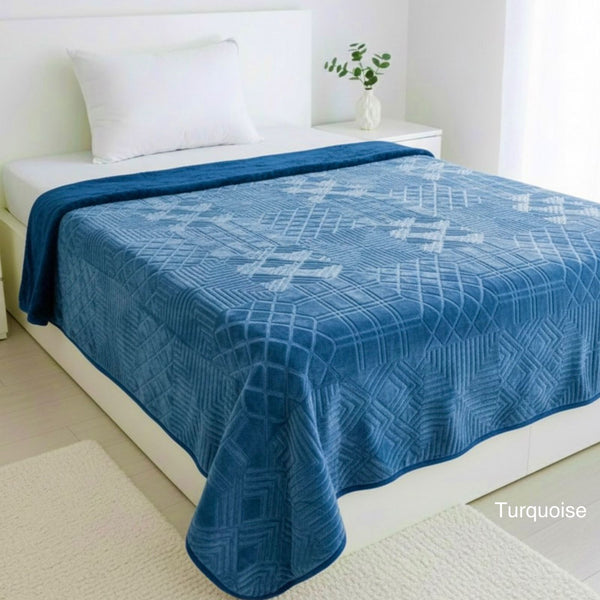 COMFYB WINTER EMBOSSED BLANKET SOLID