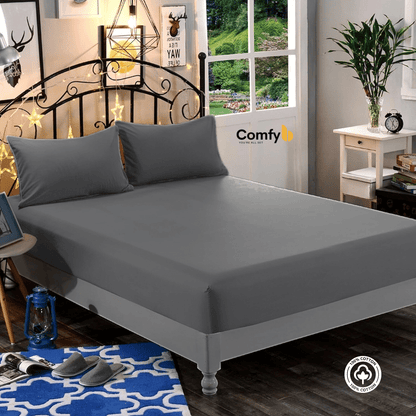 Experience the utmost comfort with our 100% Cotton Fitted Sheet Set, available in three sizes. The single size includes 1 fitted sheet measuring 120x200 cm and 1 pillowcase measuring 50x75 cm. The double size offers 1 fitted sheet measuring 180x200 cm and 2 pillowcases measuring 50x75 cm. The king size features 1 fitted sheet measuring 200x200 cm and 2 pillowcases measuring 50x75 cm. Elevate your bedding with the softness and quality of our Cotton Fitted Sheet Set.
