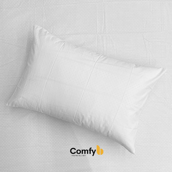 Elevate your bedding with Comfyb Dots Poly Cotton 50/50 Fitted Sheet Sets, featuring a dotted fitted sheet and pillowcases in soft tones. Crafted from a 50/50 poly-cotton blend, these sets require no ironing. Available in single (two 120×200+30 cm fitted sheets, two 50×75 cm pillowcases), double (180×200+30 cm fitted sheet, two 50×75 cm pillowcases), and king sizes (200×200+30 cm fitted sheet, two 50×75 cm pillowcases), each ensures a comfortable night's sleep.