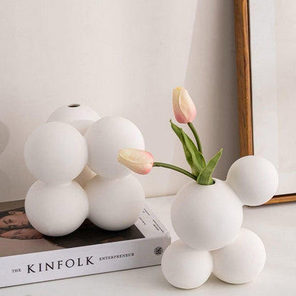 WHITE CERAMIC VASE 4 BUBBLE BUD