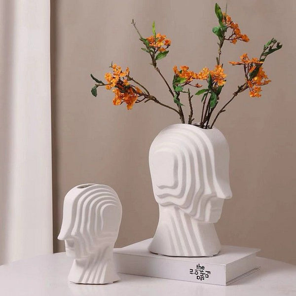 CERAMIC FACE VASE SET