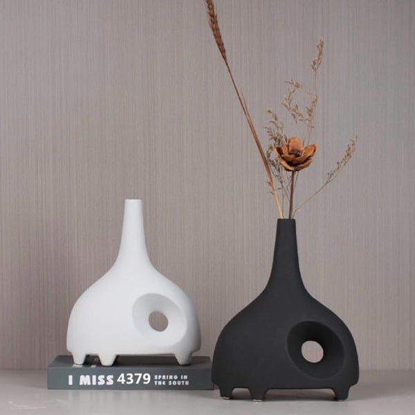 CERAMIC VASE OPO
