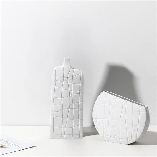 CERAMIC FLOWER VASE SHAPED WHITE