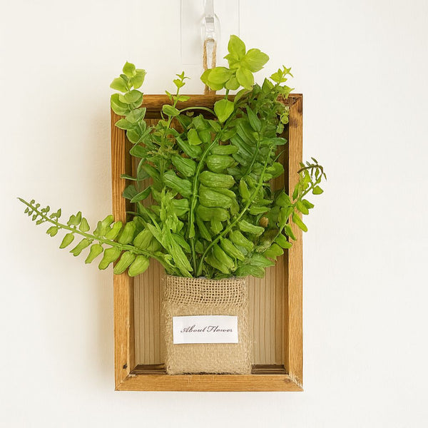 WOOD FRAME WALL PLANT DECOR 01