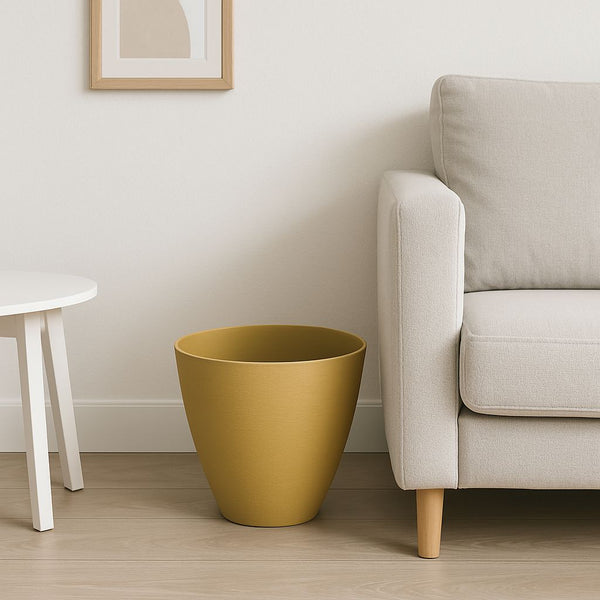 MINIMALIST INDDOR PLANT POT ROUND GOLD